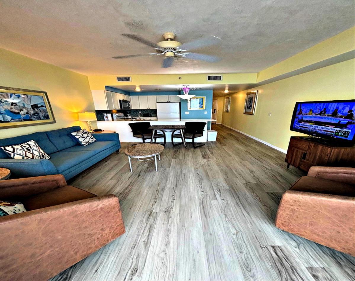 1 Bedroom Direct Oceanfront Condo Wyndham Ocean Walk Resort - Daytona Funland 703 Daytona Beach Exterior photo