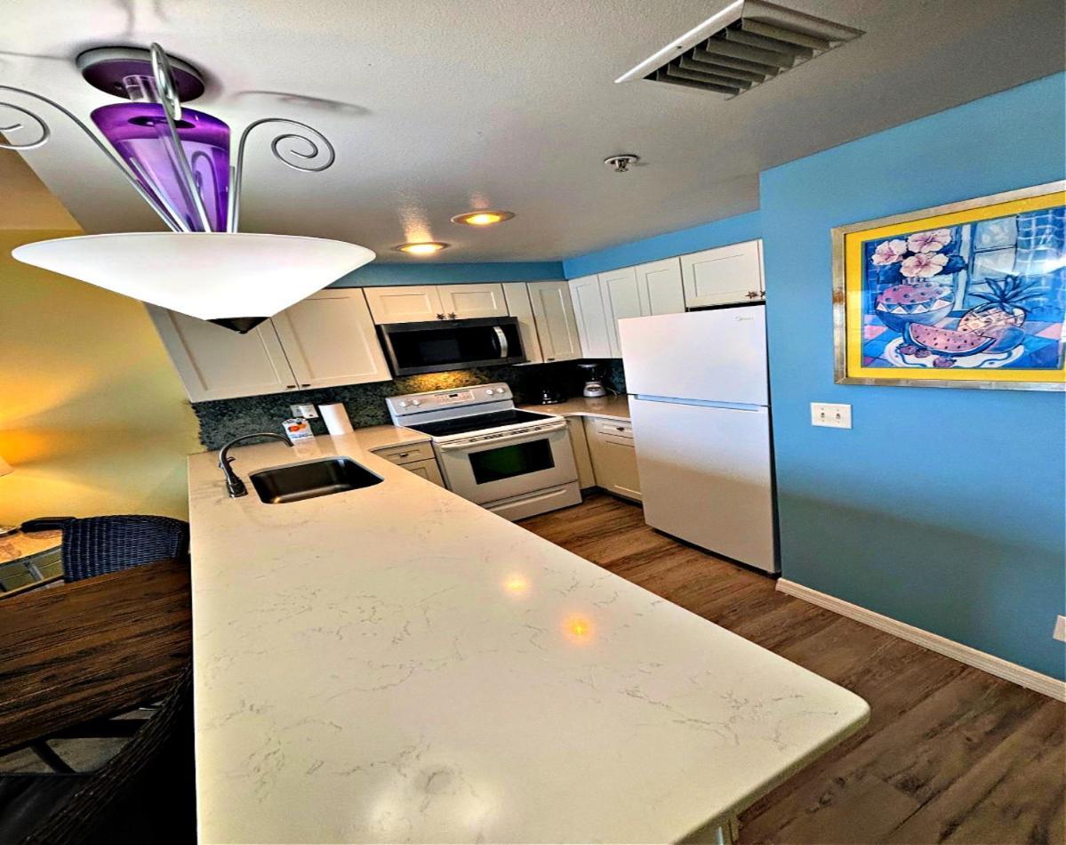 1 Bedroom Direct Oceanfront Condo Wyndham Ocean Walk Resort - Daytona Funland 703 Daytona Beach Exterior photo