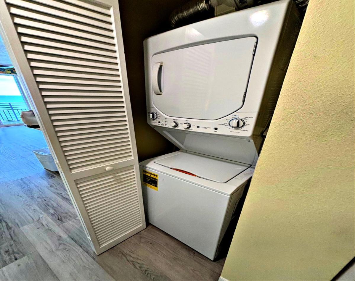 1 Bedroom Direct Oceanfront Condo Wyndham Ocean Walk Resort - Daytona Funland 703 Daytona Beach Exterior photo